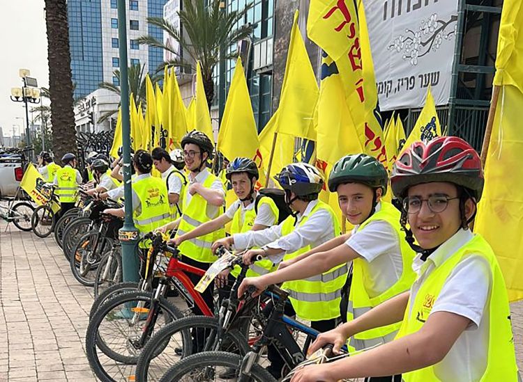 גואל ראשון הוא גואל אחרון
